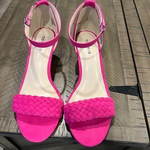 Pink wedge sandals